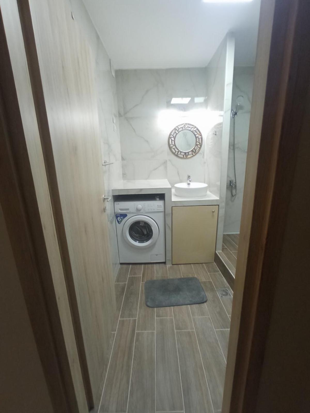 Polit Luxury Aprt 2 Bedrooms Salonicco Esterno foto
